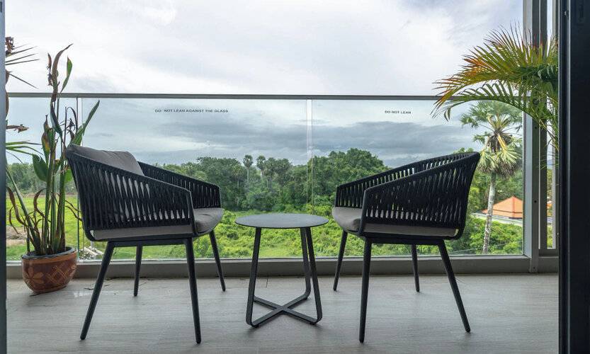Diamond Condo By Villacarte