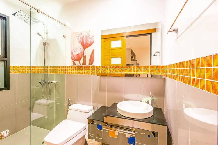 Chalong Miracle Lakeview Resort & Spa