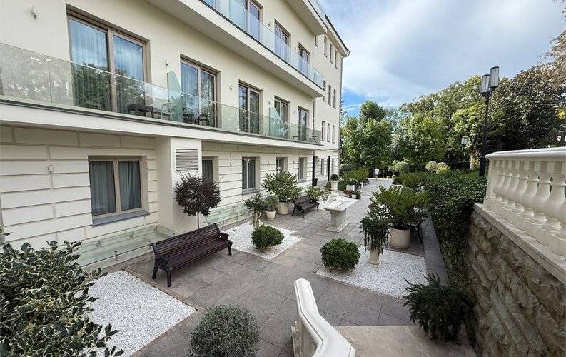 Моресолнцеапарт В Ак Гранд Роял Резиденс