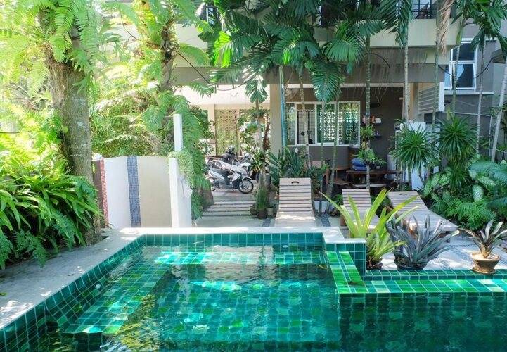 Benjamas Place