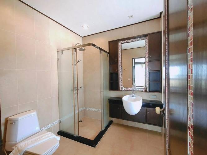 Ratana Hotel Chalong