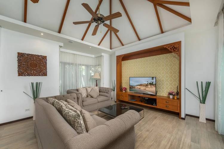 Вилла Nai Harn Pool Villa Bond