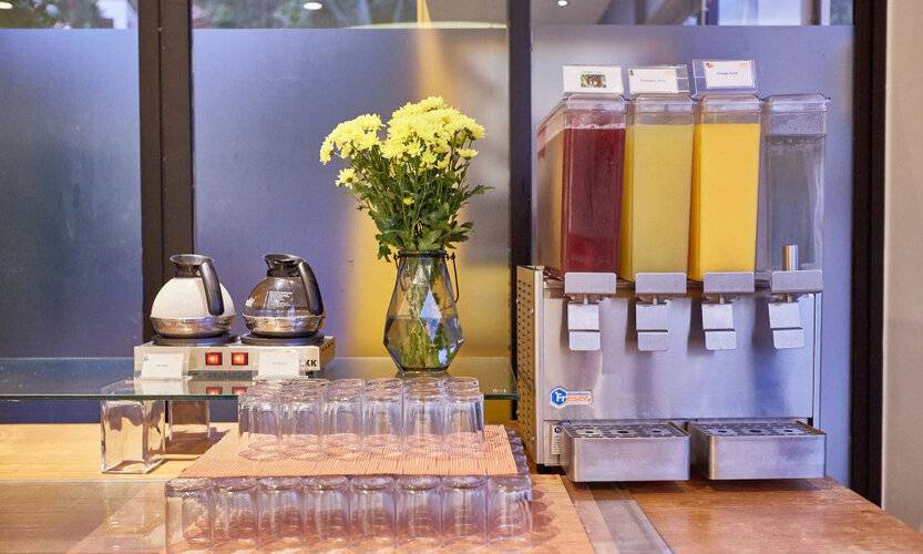 Bandara Beach Resort, Phuket