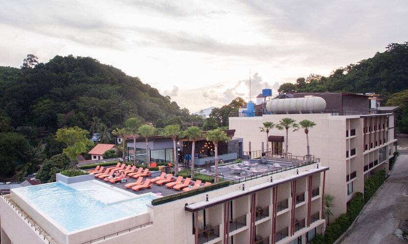 Bandara Beach Resort, Phuket