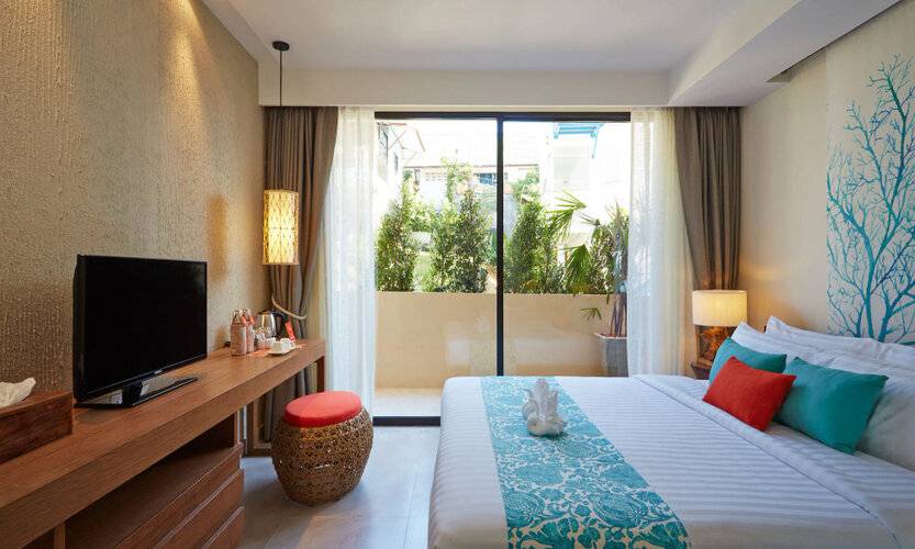 Bandara Beach Resort, Phuket