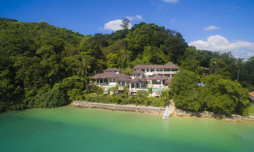 Beach Front Luxury Villa Hai Leng