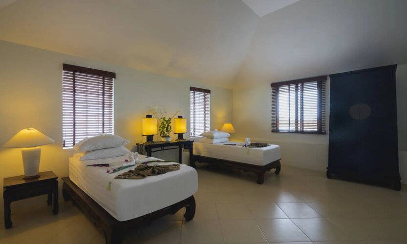 Beach Front Luxury Villa Hai Leng