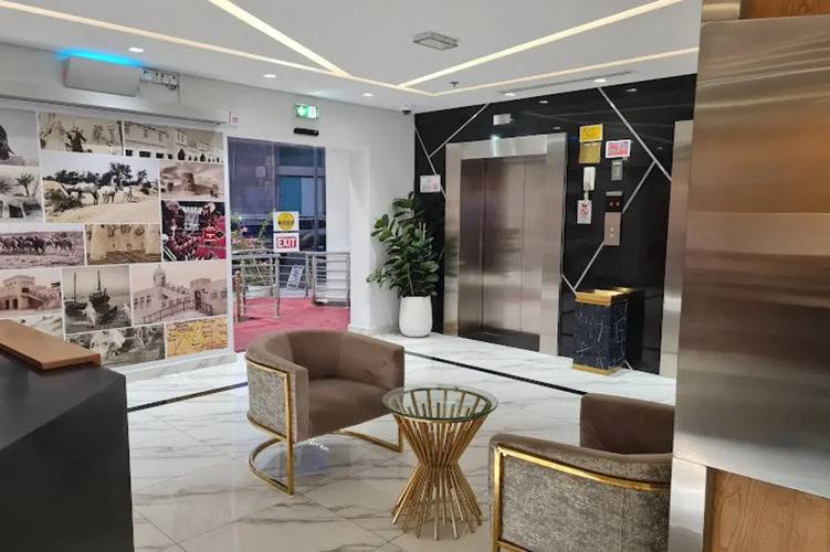 Al Manzil Residence & Suites