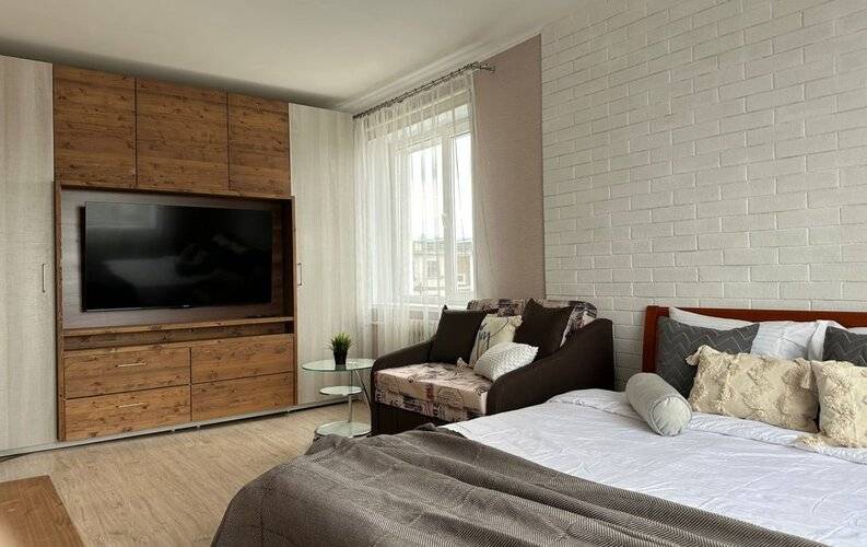 Izi Home На Тушканова 8/1