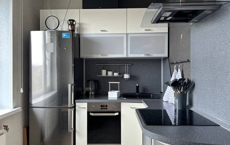 Izi Home На Тушканова 8/1