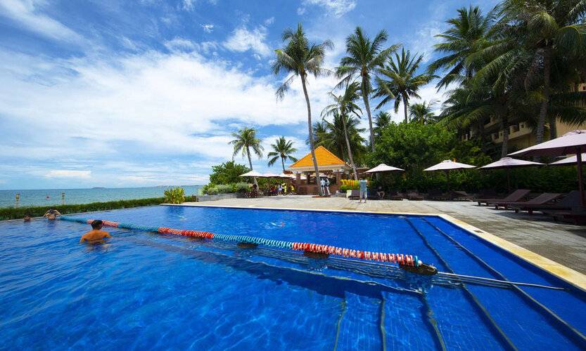 Hon Rom 1 Resort