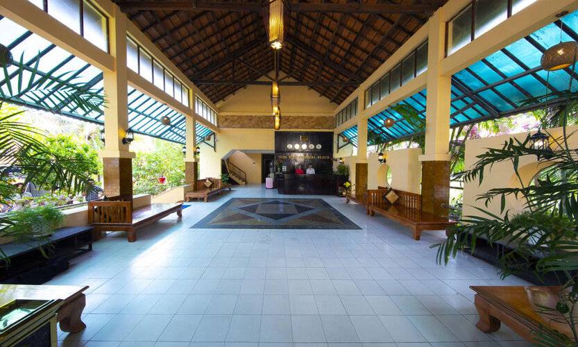 Hon Rom 1 Resort
