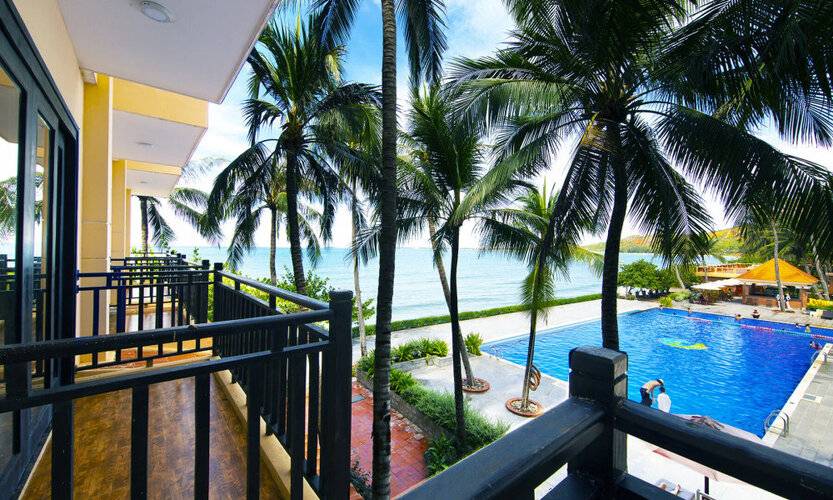 Hon Rom 1 Resort