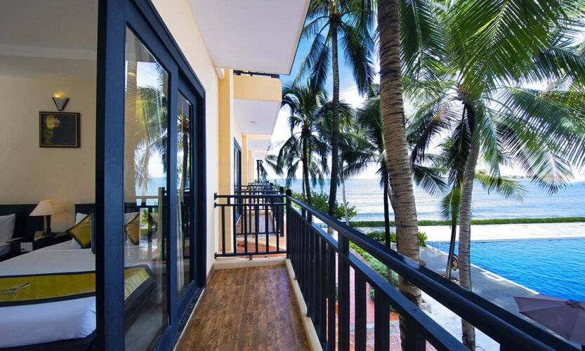 Hon Rom 1 Resort