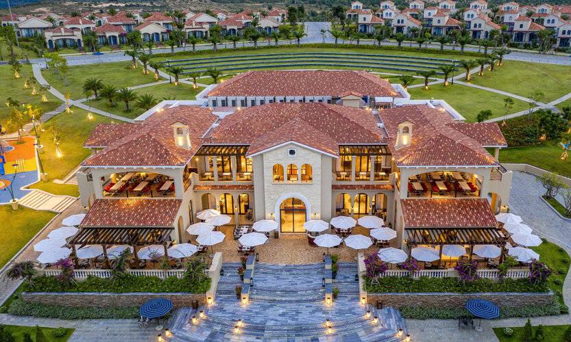 Centara Mirage Resort Mui Ne