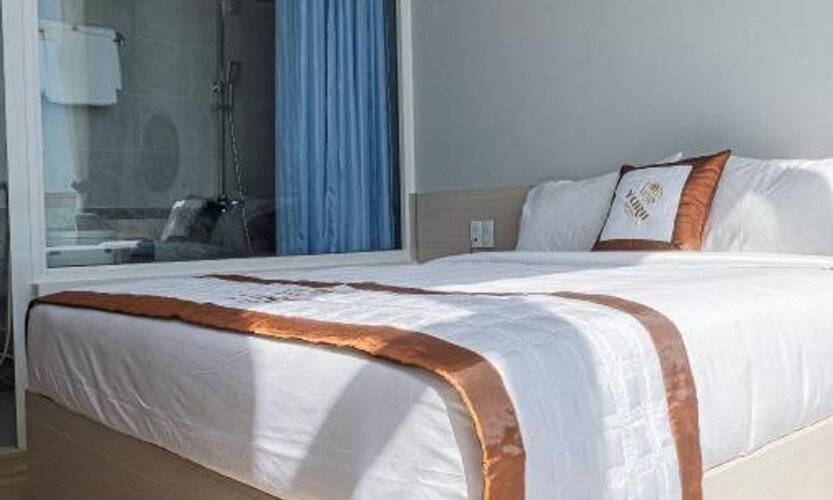 Yurii Hotel