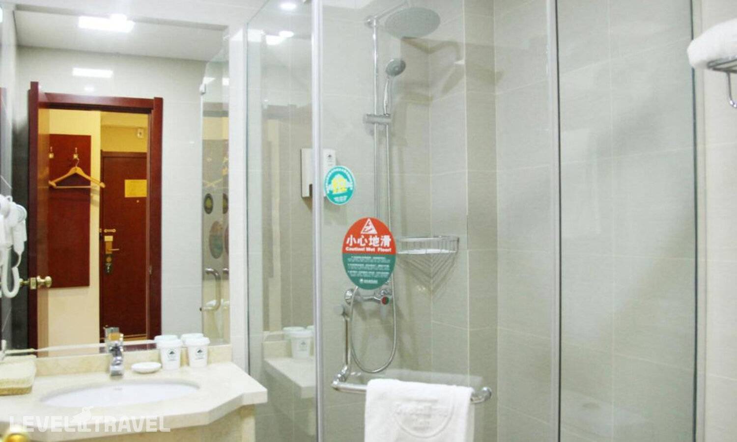 фотографии отеля Greentree Inn Hainan Haikou Haifu Road Provincial Government Express Hotel в Китай(Хайкоу) - фото №33