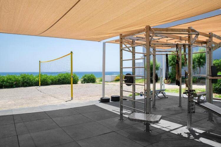 Paralos Rodos Lifestyle