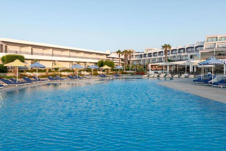 Paralos Rodos Lifestyle