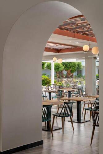 Paralos Rodos Lifestyle