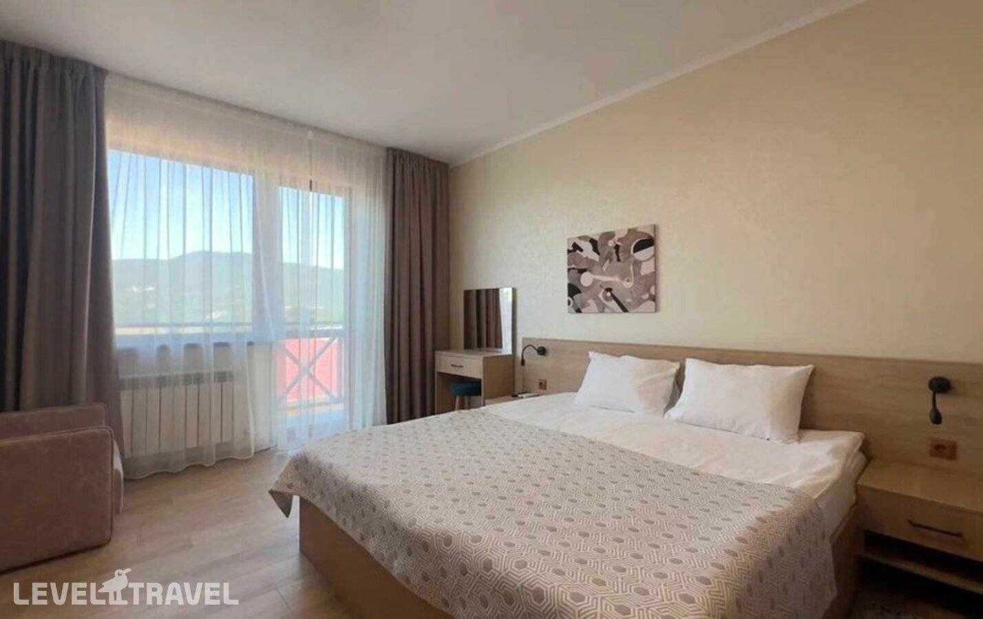 фотографии отеля Yalta Park Av в Россия(город Ялта) - фото №4