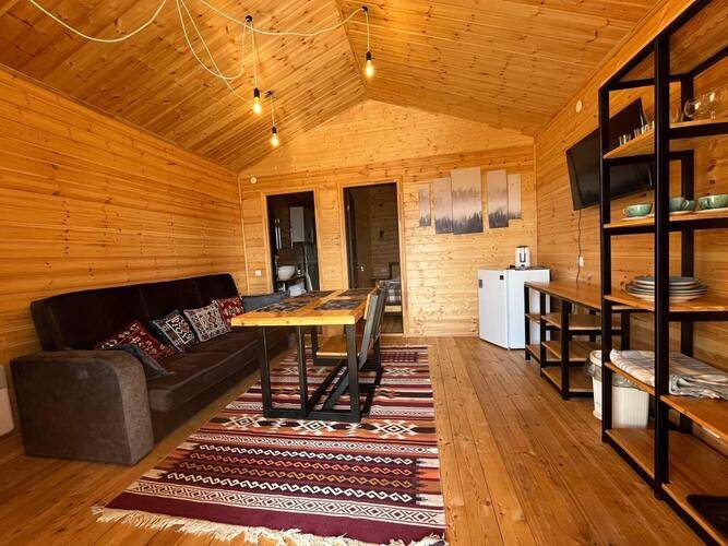 Air House (Эир Хаус)