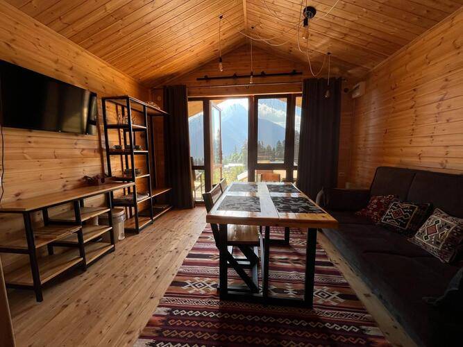 Air House (Эир Хаус)