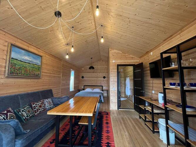 Air House (Эир Хаус)