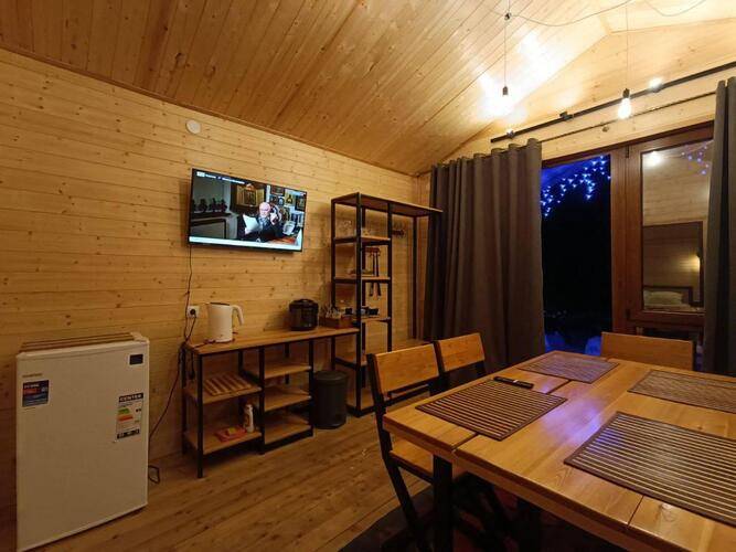 Air House (Эир Хаус)