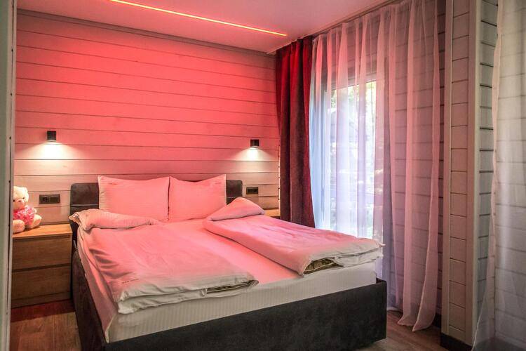 Eko Forest Cottage (Эко Форест Коттедж)