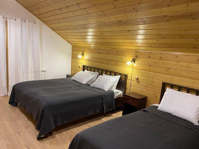 Family Chalets De Luxe (Фэмили Шале Де Люкс)