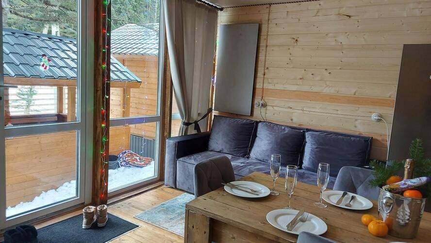 Greenhouse 1599 (Гринхаус 1599)