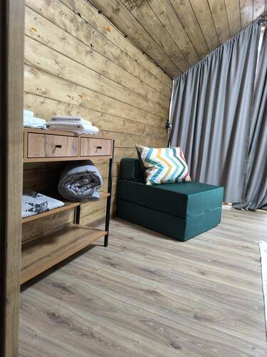 Greenhouse 1599 (Гринхаус 1599)