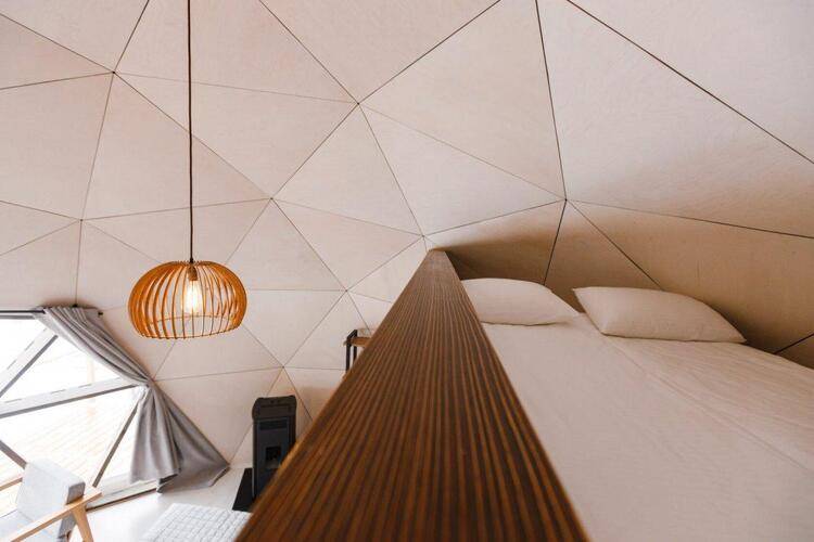 Moon Glamp (Мун Глэмп)