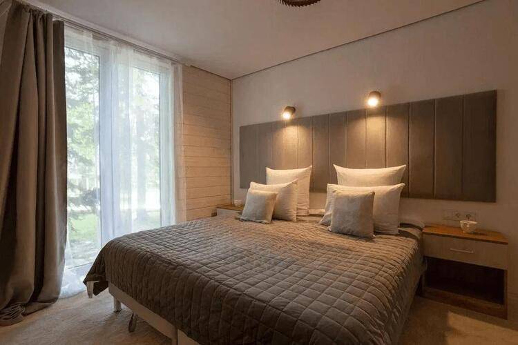 Moon Glamp (Мун Глэмп)