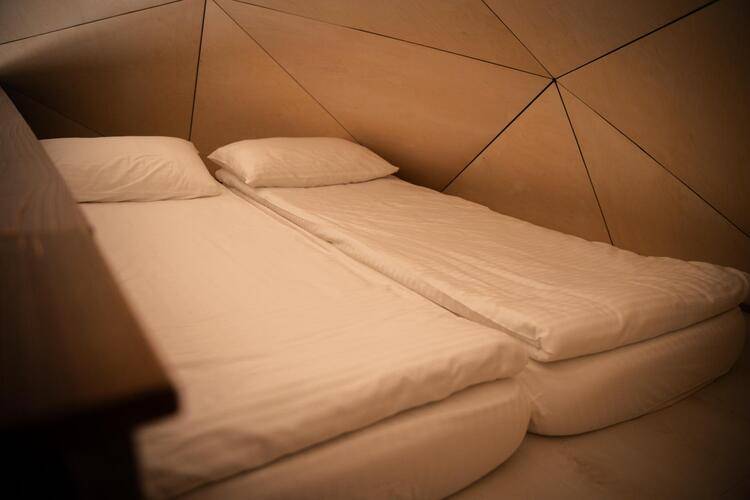 Moon Glamp (Мун Глэмп)