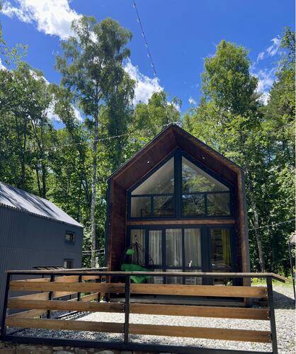 Aishah House (Айшах Хаус)