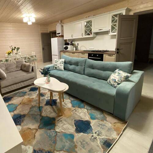 Aspen House (Аспен Хаус)