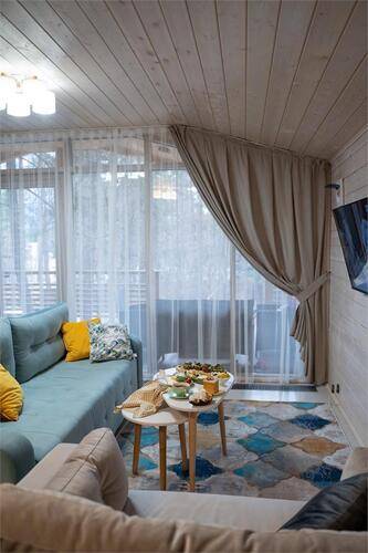 Aspen House (Аспен Хаус)