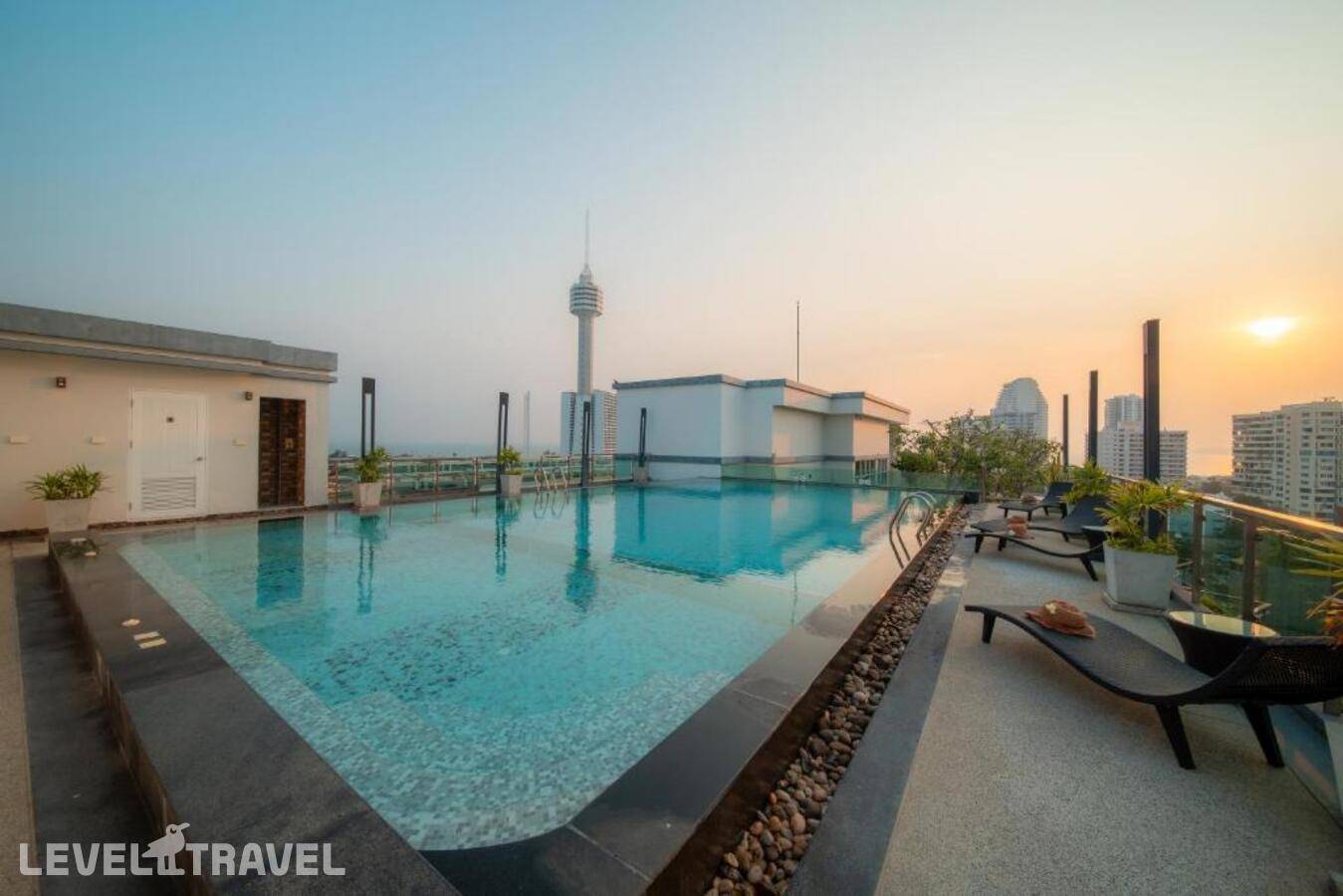 Отель Royal Prince Resort Pattaya — Пратамнак, Таиланд