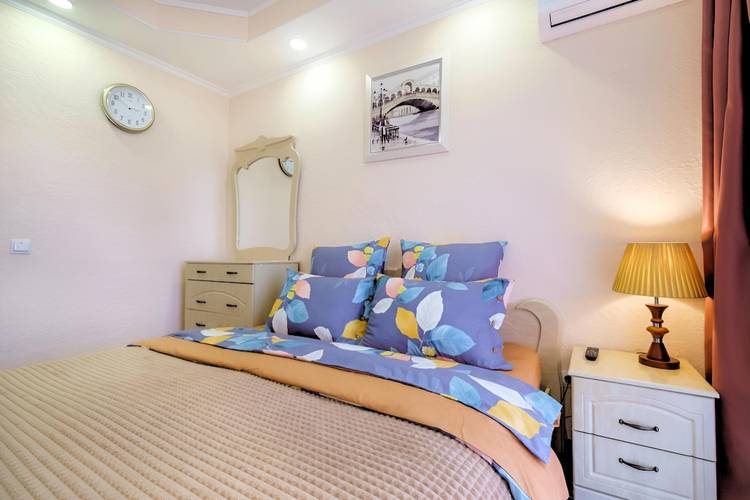 Апартаменты 2х Комнатные С Красивыми Видами На Море И Горы В Сириусе