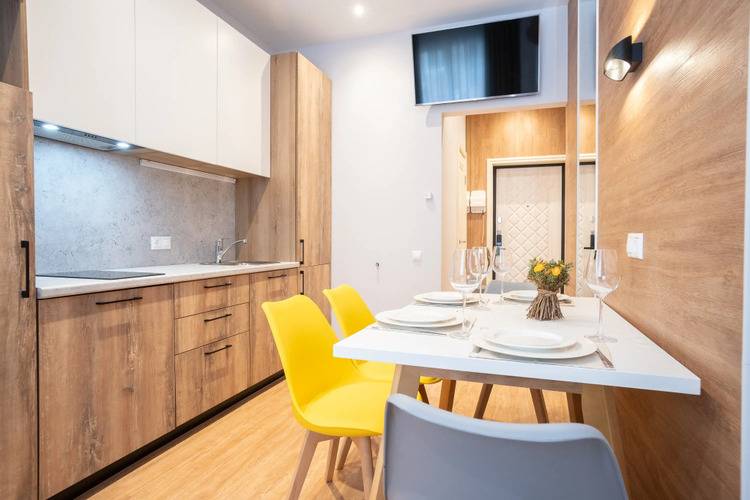 Апартаменты Red Apartments Арт Лайт Сити Апартамент Холидей