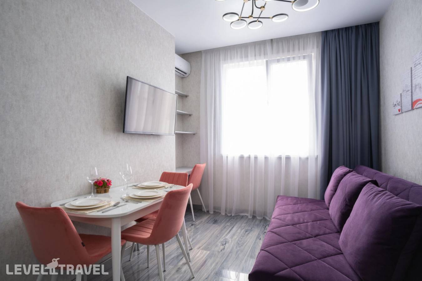 фотографии отеля Апартаменты Red Apartments Арт Лайт Сити Мураками в Россия(Сириус) - фото №2