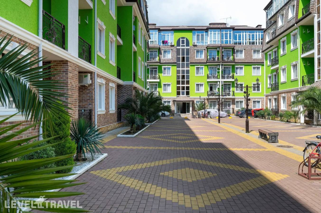 фотографии отеля Апартаменты Red Apartments Арт Лайт Сити Мураками в Россия(Сириус) - фото №8