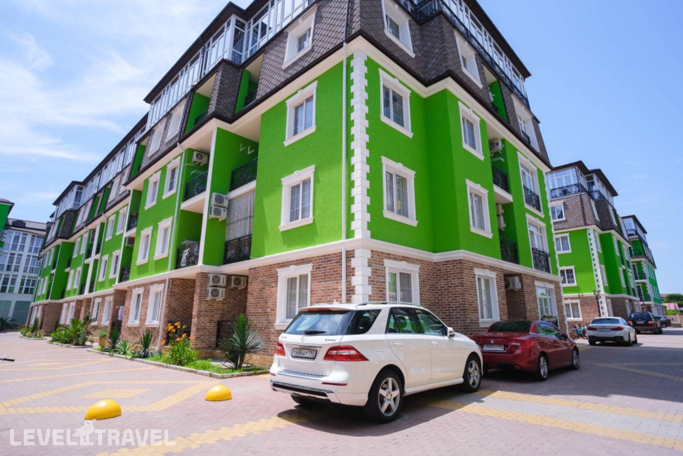 фотографии отеля Апартаменты Red Apartments Арт Лайт Сити Апартамент Ферро в Россия(Сириус) - фото №14