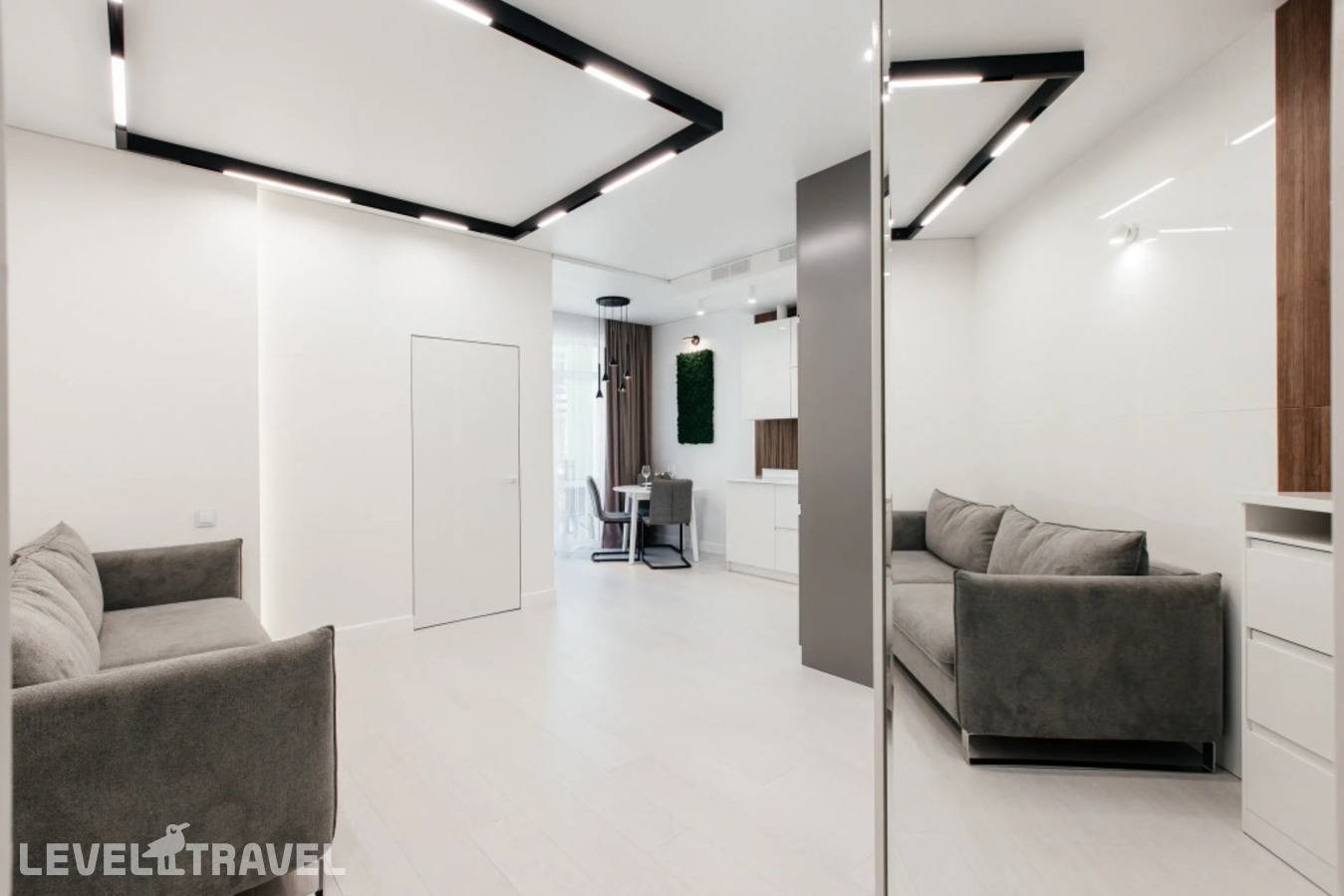 фотографии отеля Апартаменты Red Apartments Арт Лайт Сити Апартамент Ферро в Россия(Сириус) - фото №4