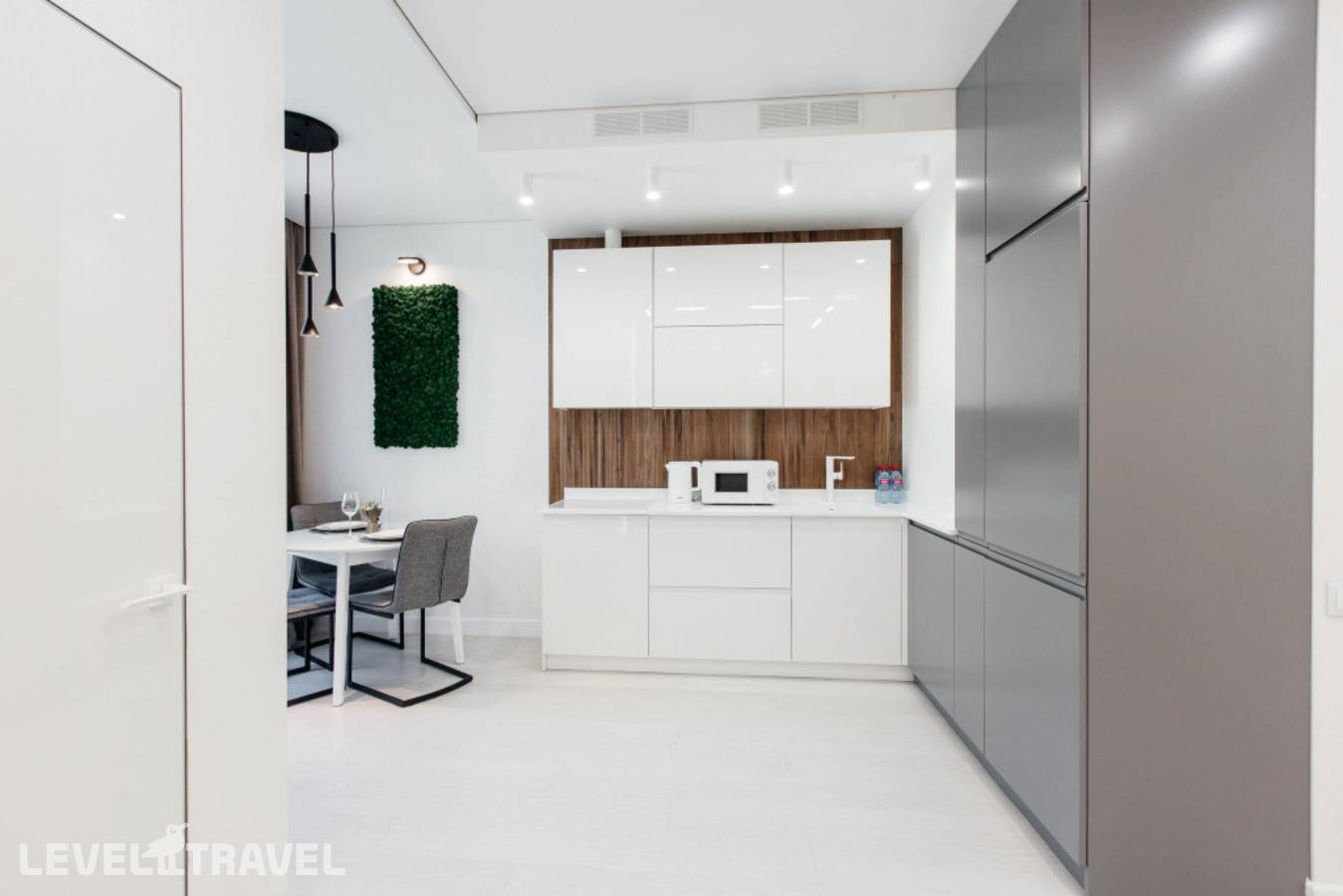 фотографии отеля Апартаменты Red Apartments Арт Лайт Сити Апартамент Ферро в Россия(Сириус) - фото №5