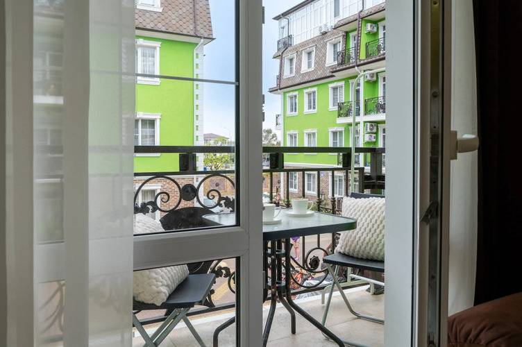 Апартаменты Red Apartments Арт Лайт Сити Монро — фото 9