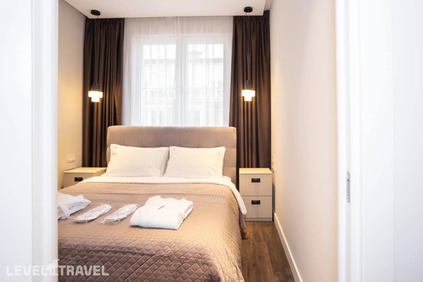 фотографии отеля Апартаменты Red Apartments Арт Лайт Сити Апартамент Мигель в Россия(Сириус) - фото №8