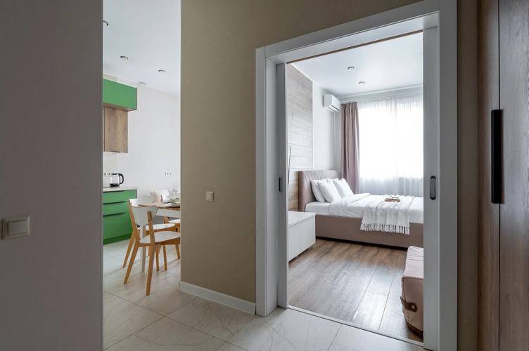 Апартаменты Red Apartments Арт Лайт Сити Моравия — фото 9